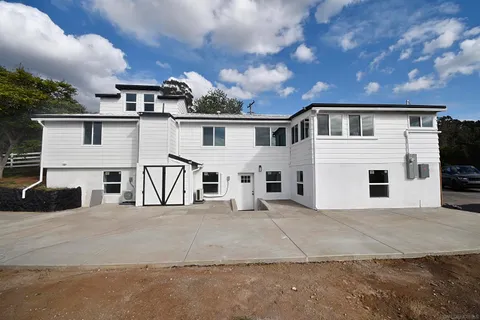 1730 Vista del Valle Boulevard, El Cajon, CA 92019 - #: 250024872