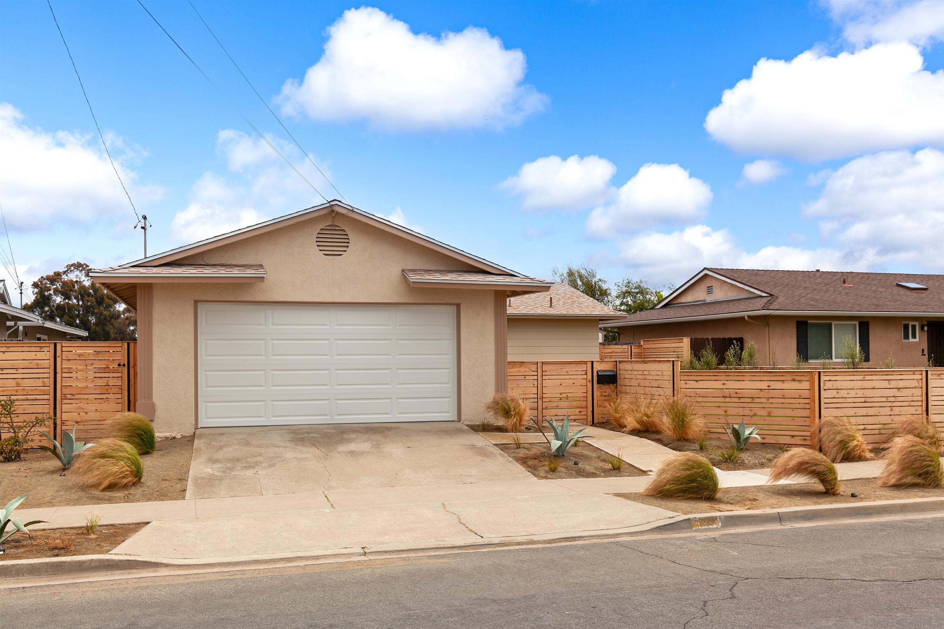 5319 Northridge Ave