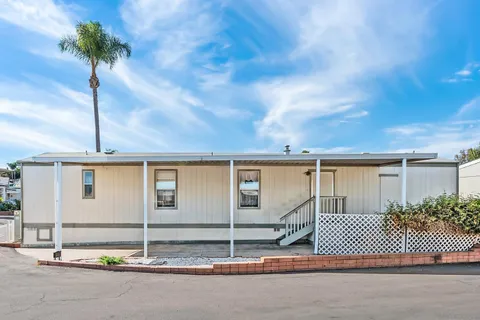 245 W Bobier Dr Unit 56, Vista, CA 92083 - #: 250020554