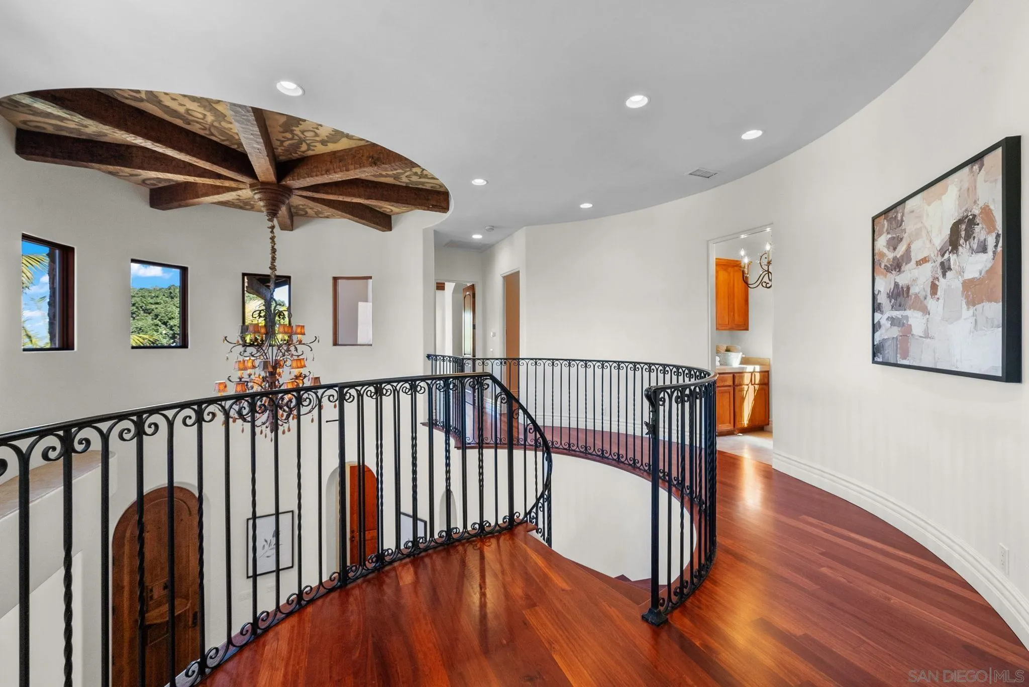 La Jolla, California 92037, United States, 4 Bedrooms Bedrooms, ,5 BathroomsBathrooms,Residential,Active,88928