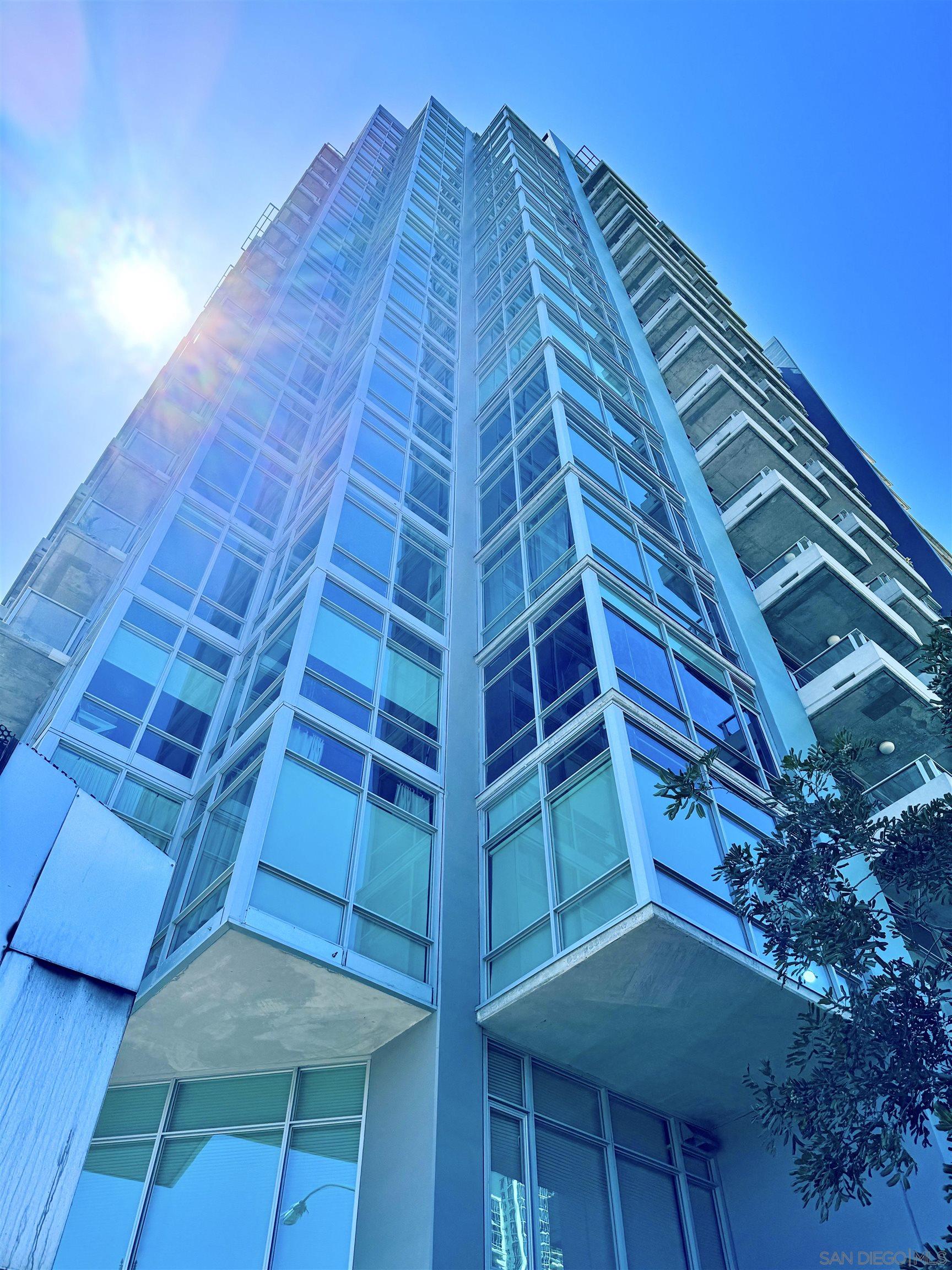 1080 Park Blvd 816
