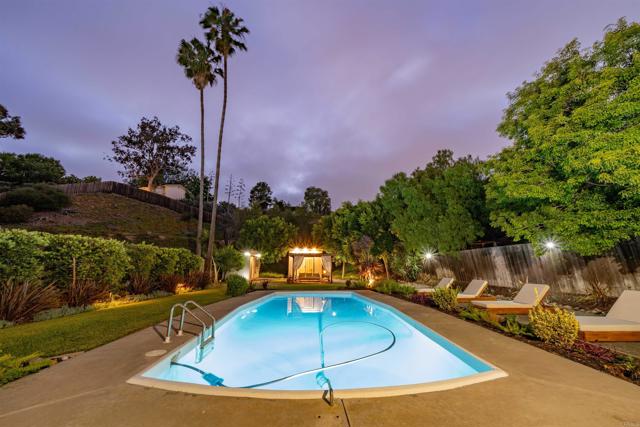 3876 Mount Albertine Avenue