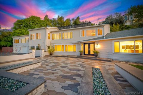 9945  Alto Dr La Mesa CA 91941