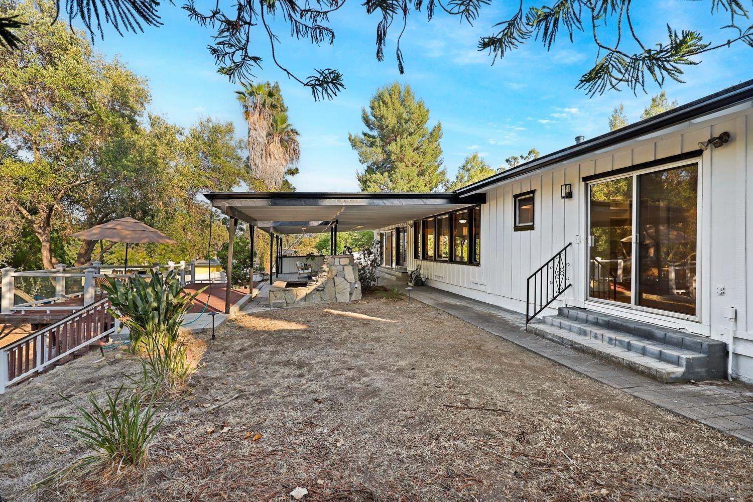 3918 Calavo Dr