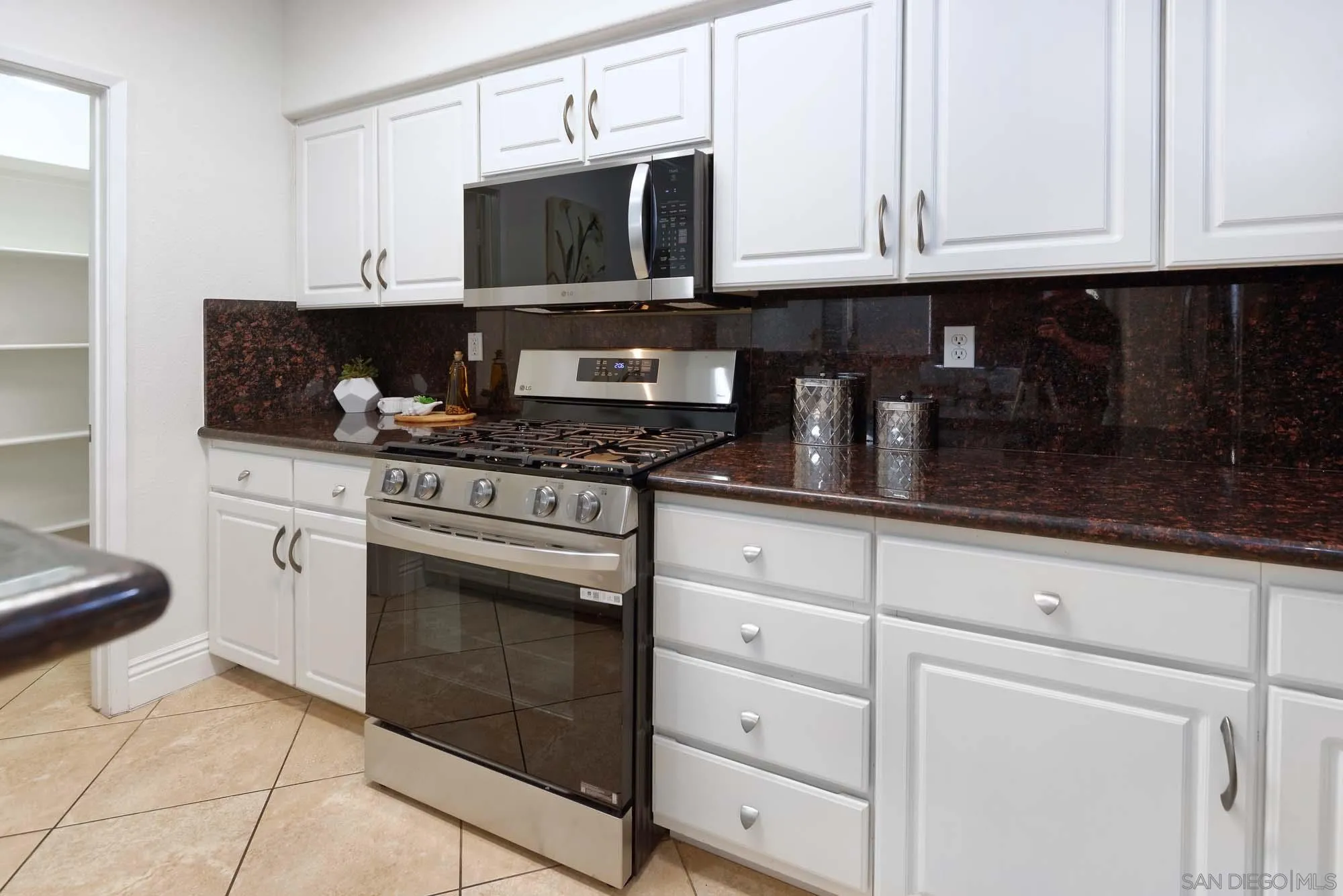 San Diego, California 92130, United States, 1 Bedroom Bedrooms, ,1 BathroomBathrooms,Residential,Active,95990