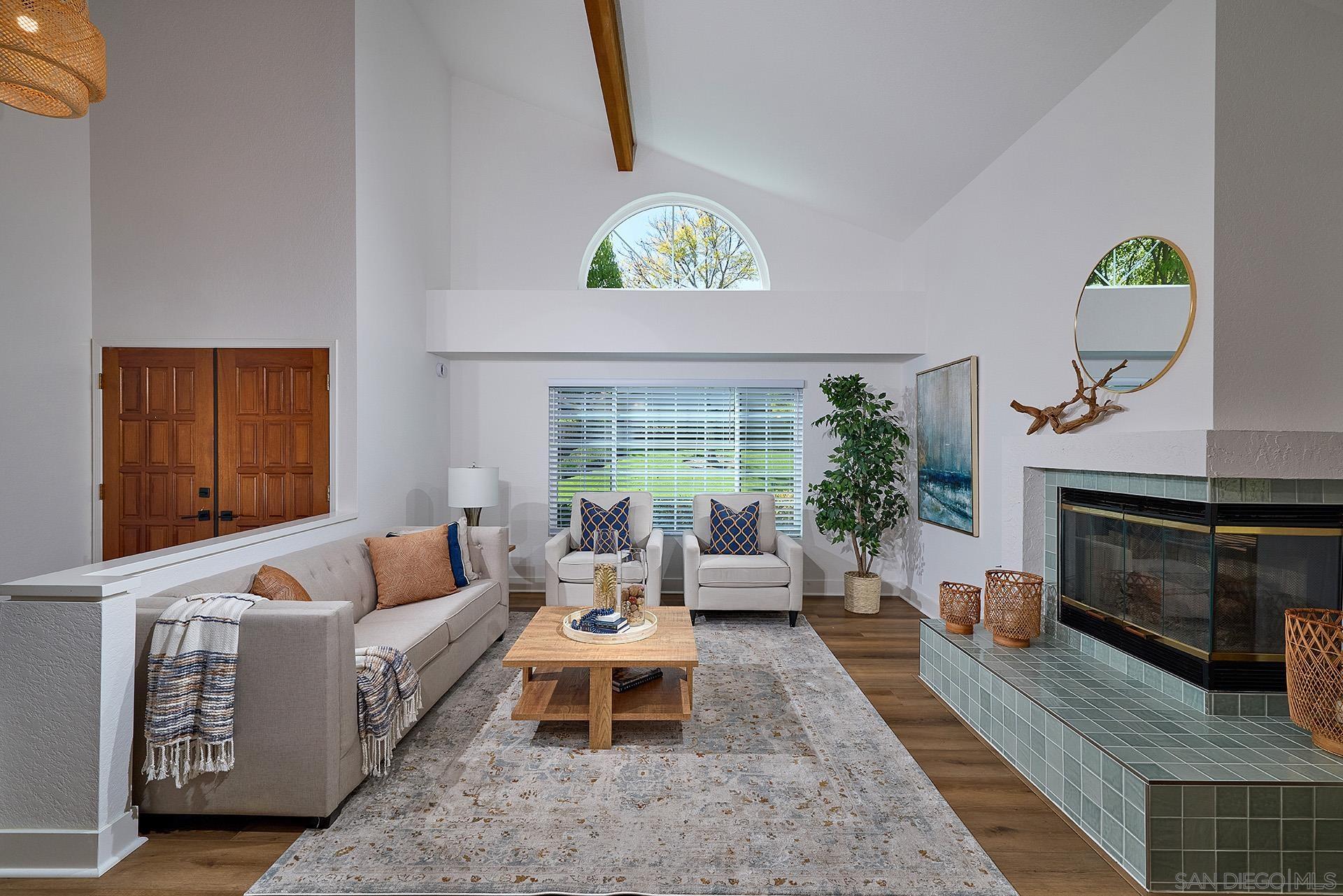 15769 Via Calanova