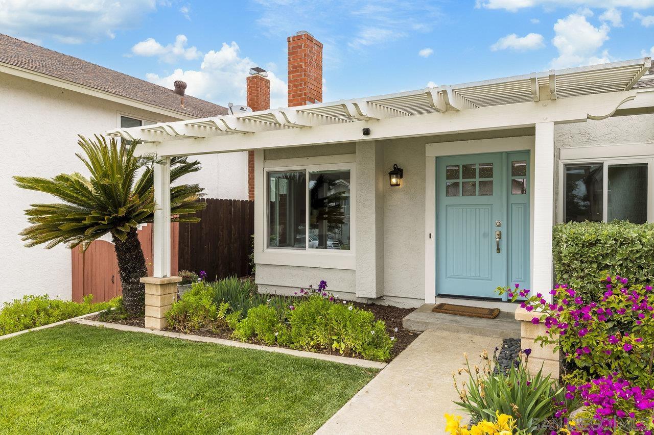 8924 La Cintura Ct