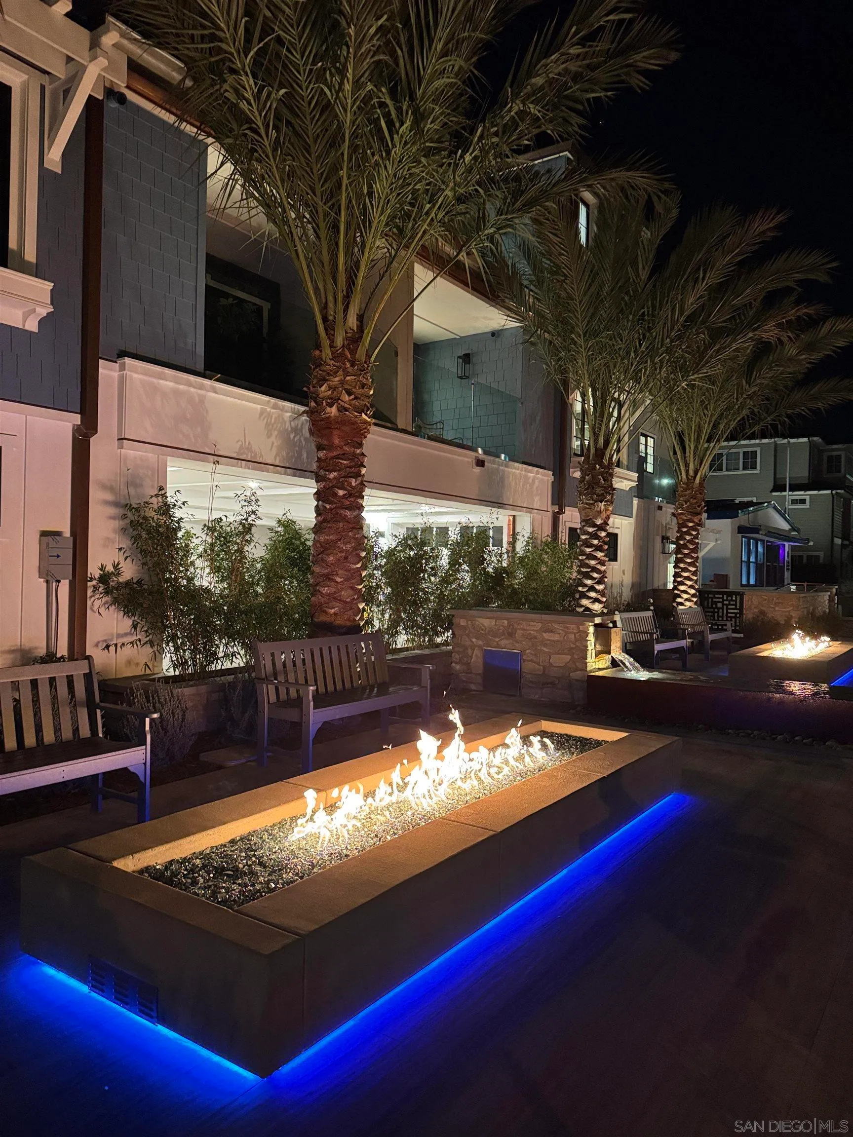 Coronado, California 92118, United States, 3 Bedrooms Bedrooms, ,4 BathroomsBathrooms,Residential,Active,11340