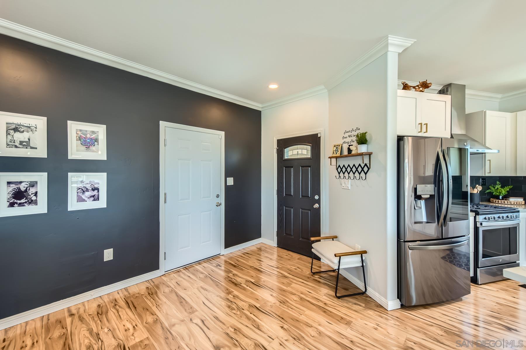 9180 Tokaj Ln