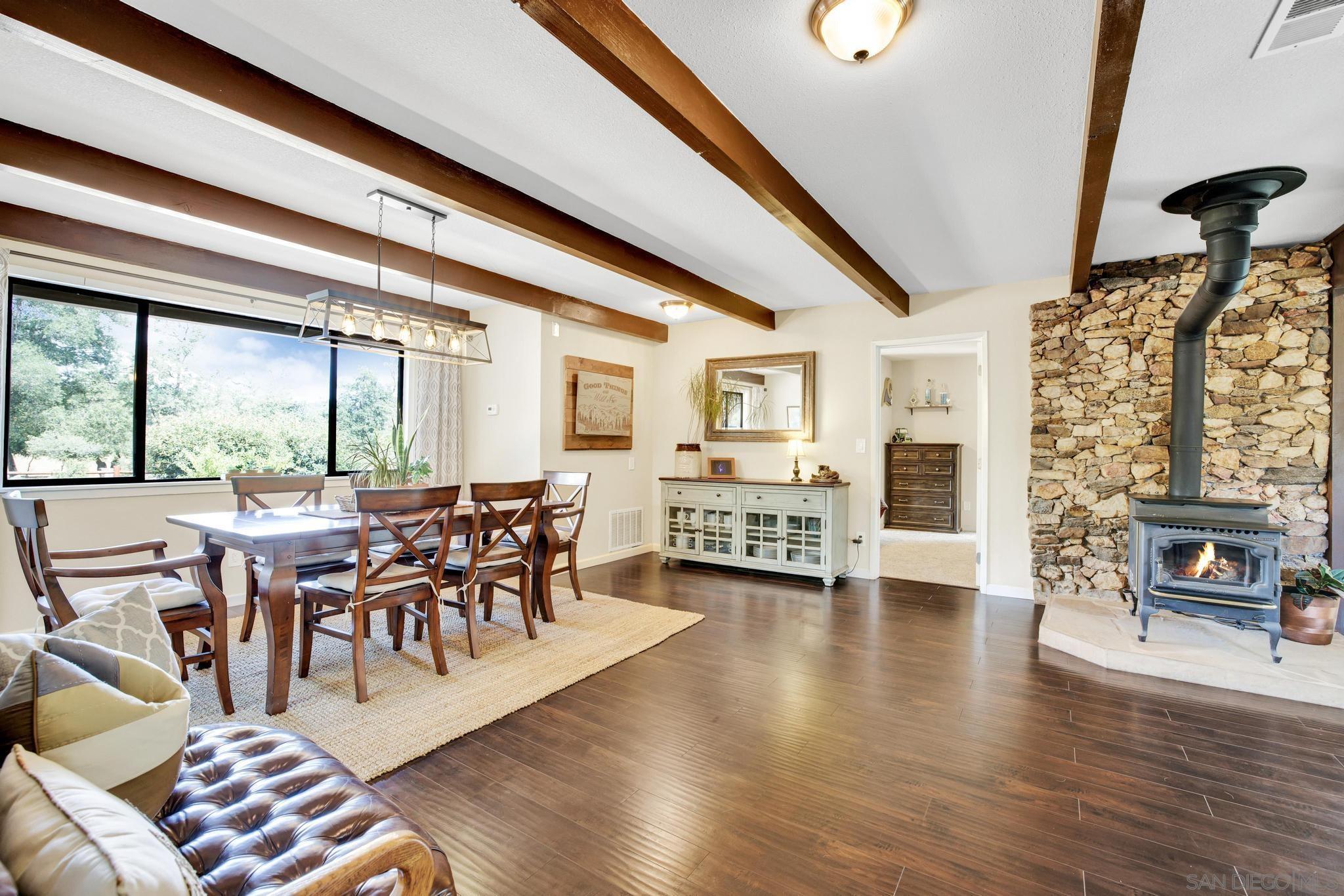 4839  Meadowridge Rd