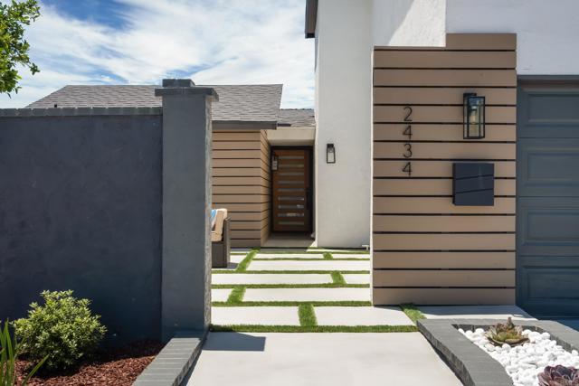 2434 Moonstone Drive
