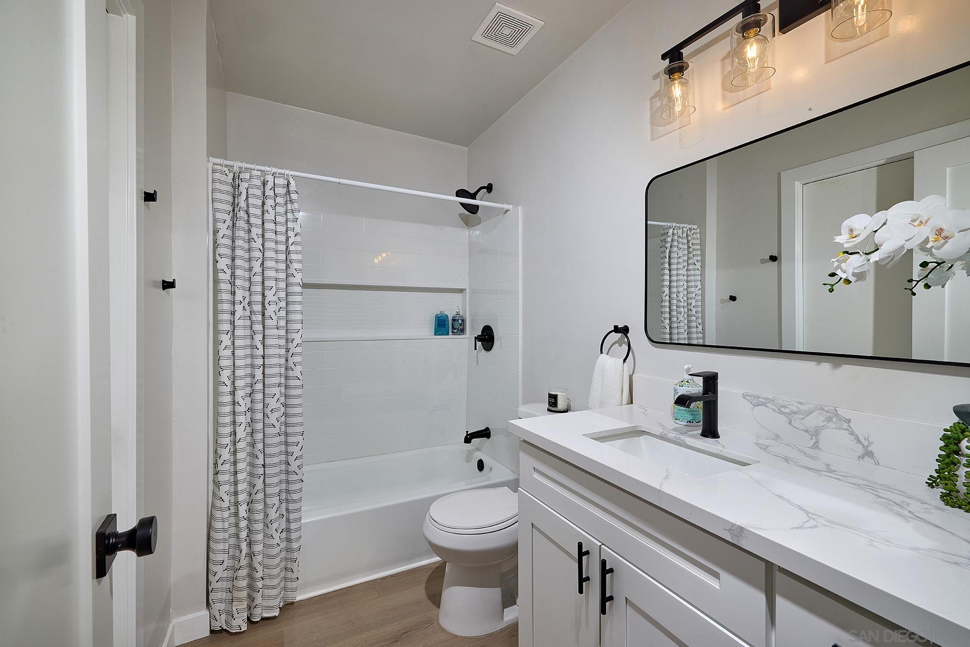 800 Encinitas Blvd 201