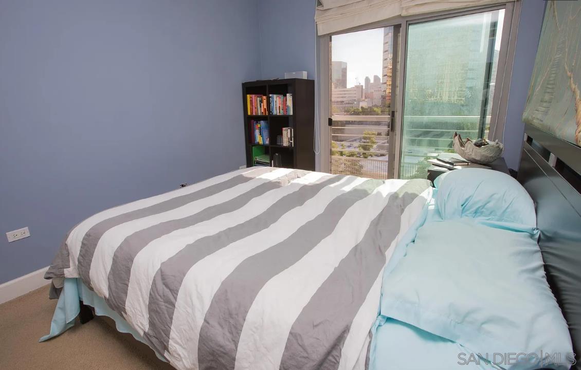 425 W Beech St  505