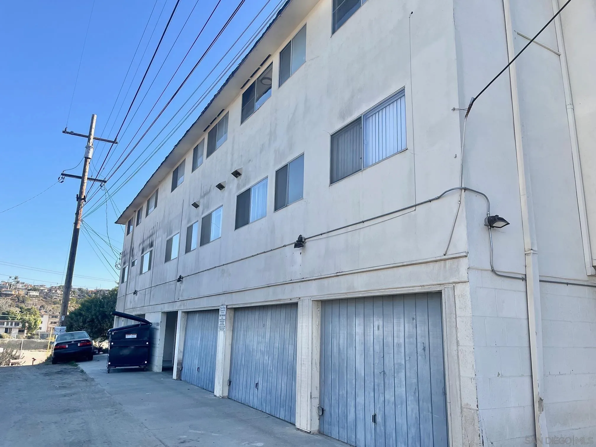 San Diego, California 92107, United States, 3 Bedrooms Bedrooms, ,2 BathroomsBathrooms,Residential,Active,158145