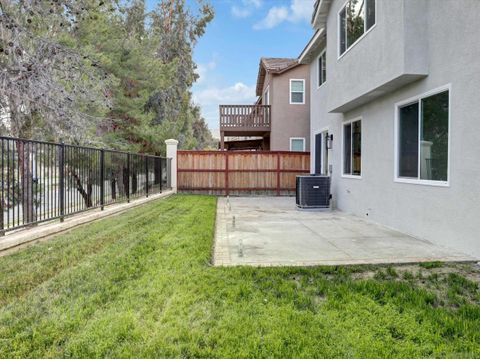 listing image 44