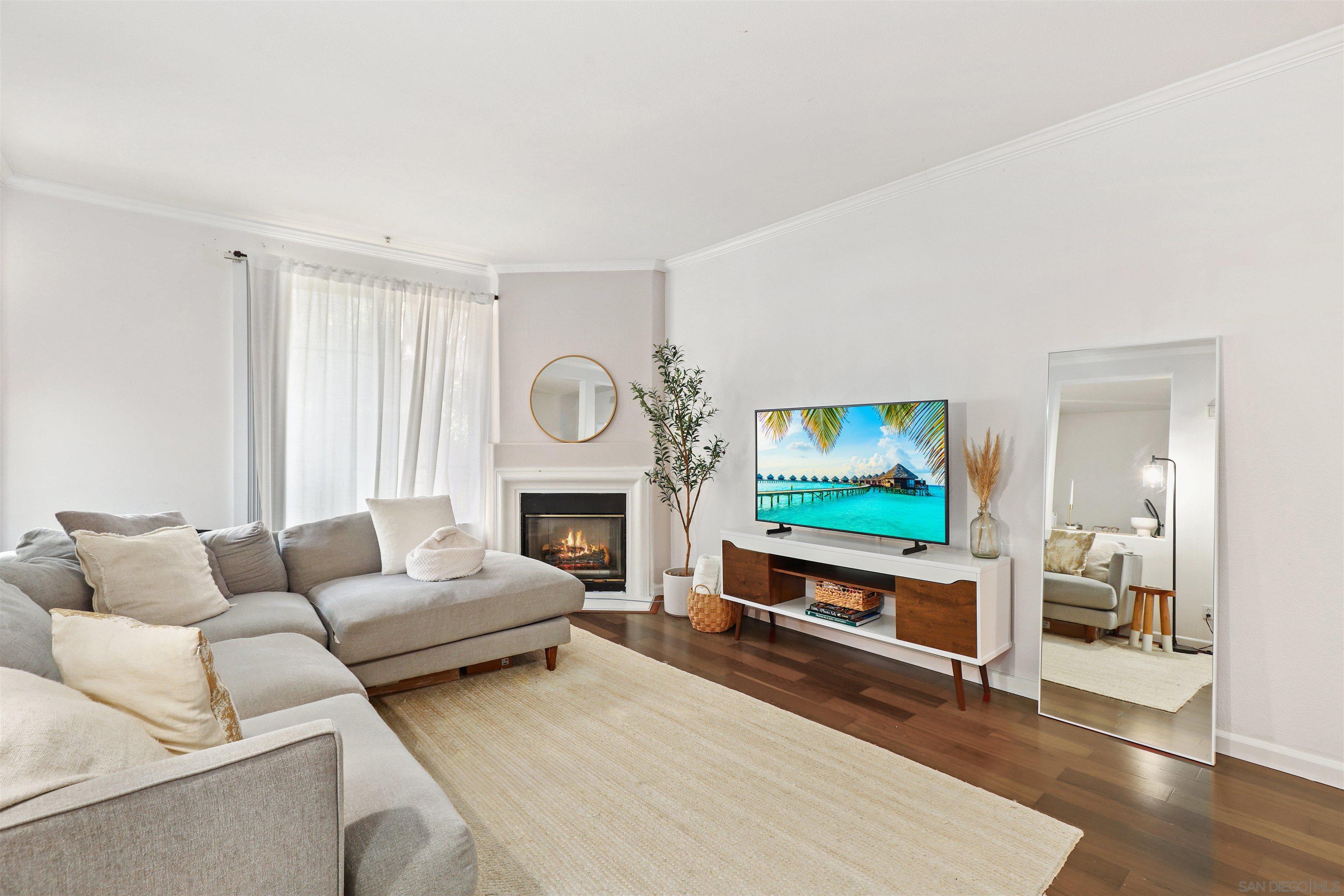 12364 Carmel Country Rd 201