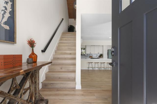 2812 Clairemont Court