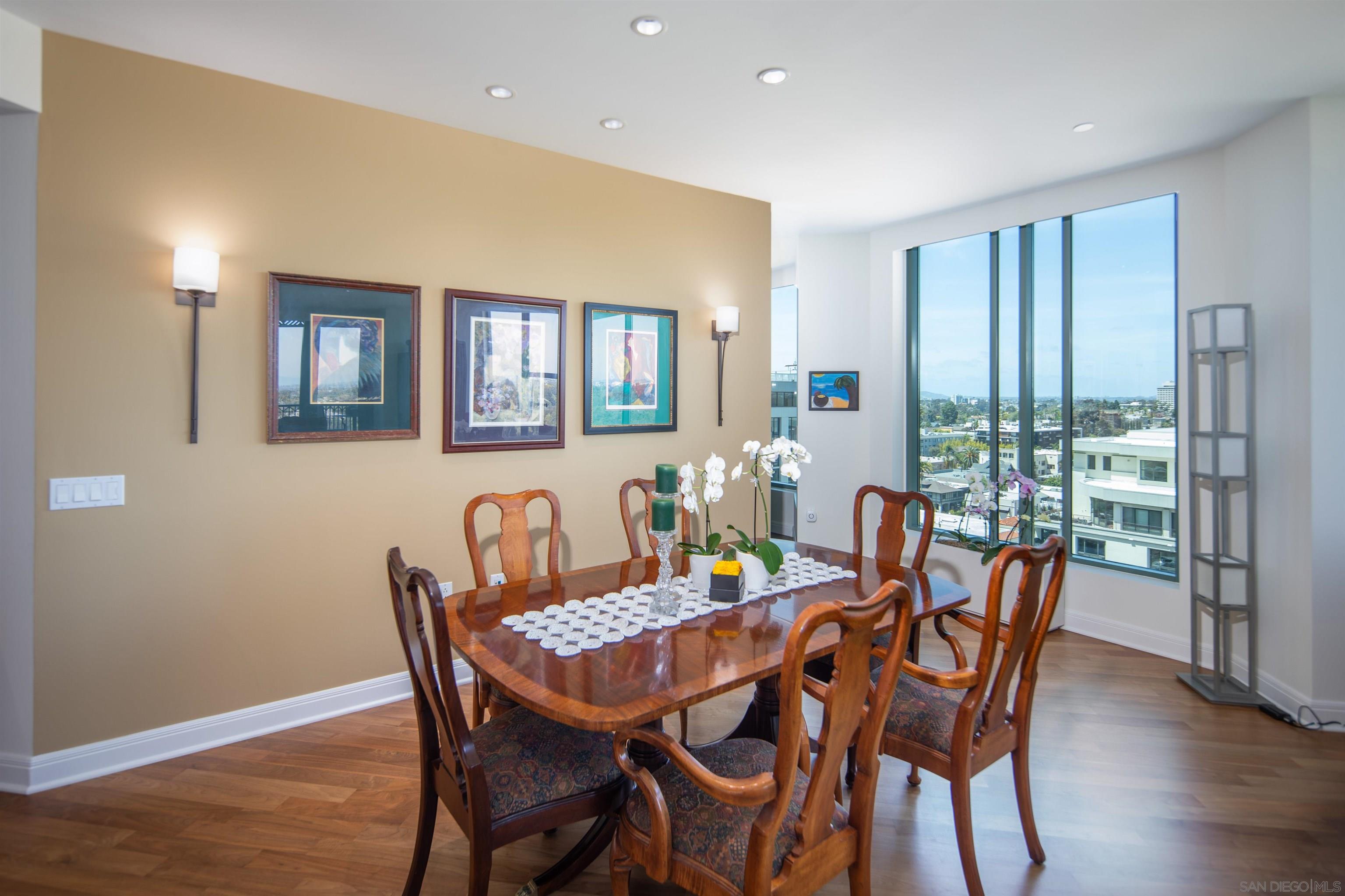 2500 6Th Ave 1101