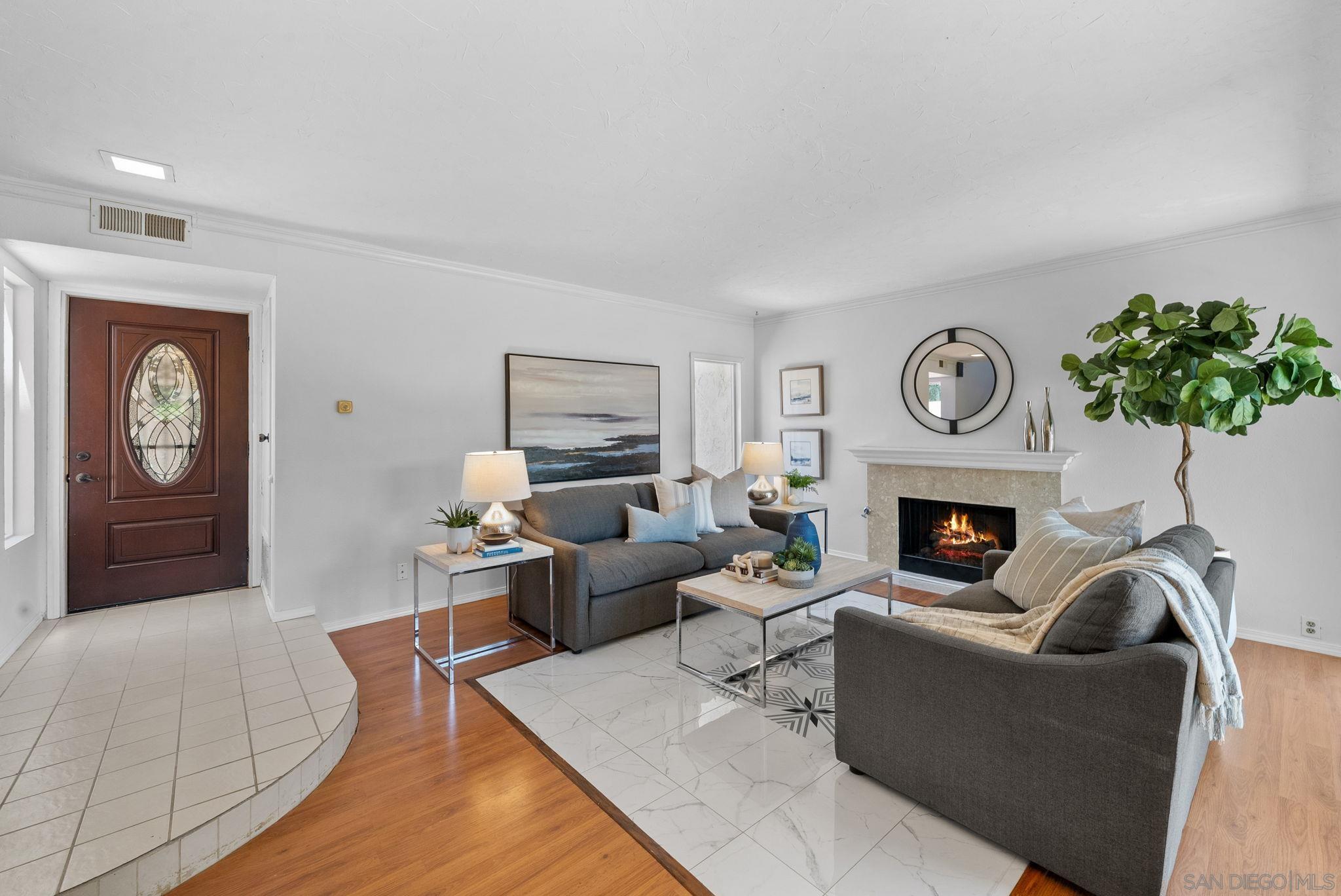 5751 Menorca Dr
