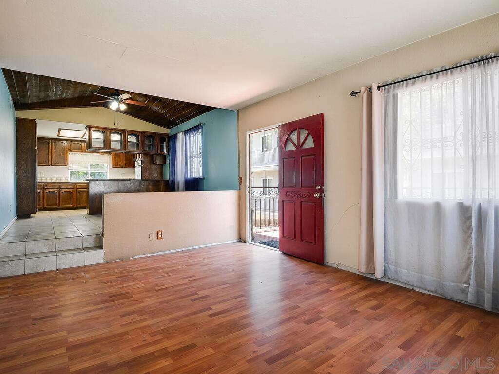 1212 Fifth Ave