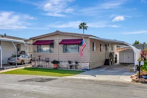 7205 Santa Barbara St, Carlsbad, CA 92011 - #: NDP2502787