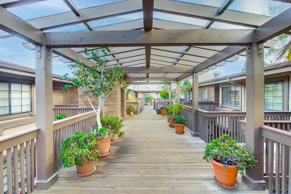 8840 Villa La Jolla Drive 308
