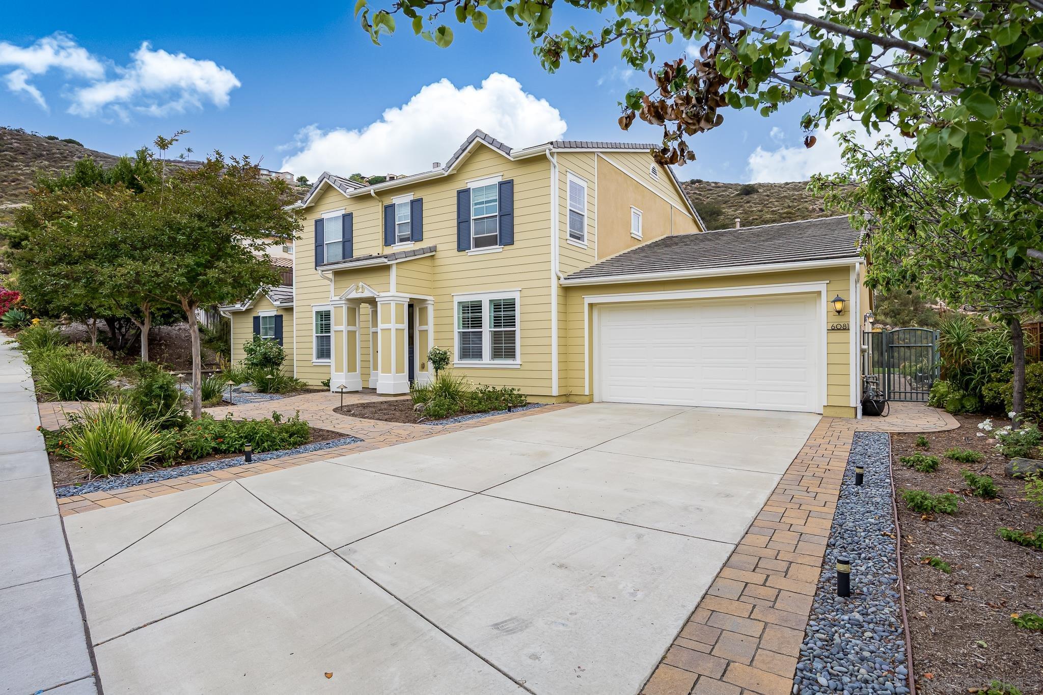6081 Cala Lily St