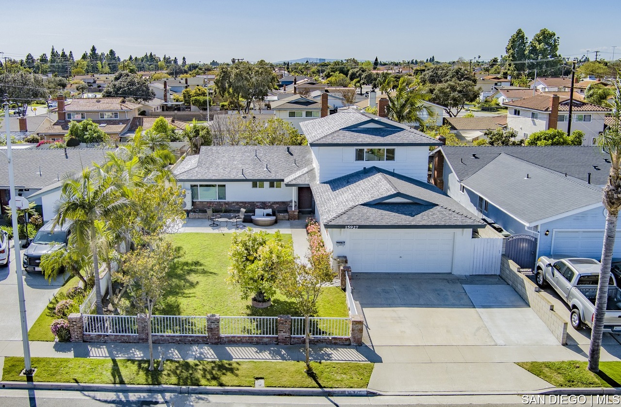 Listing image 1