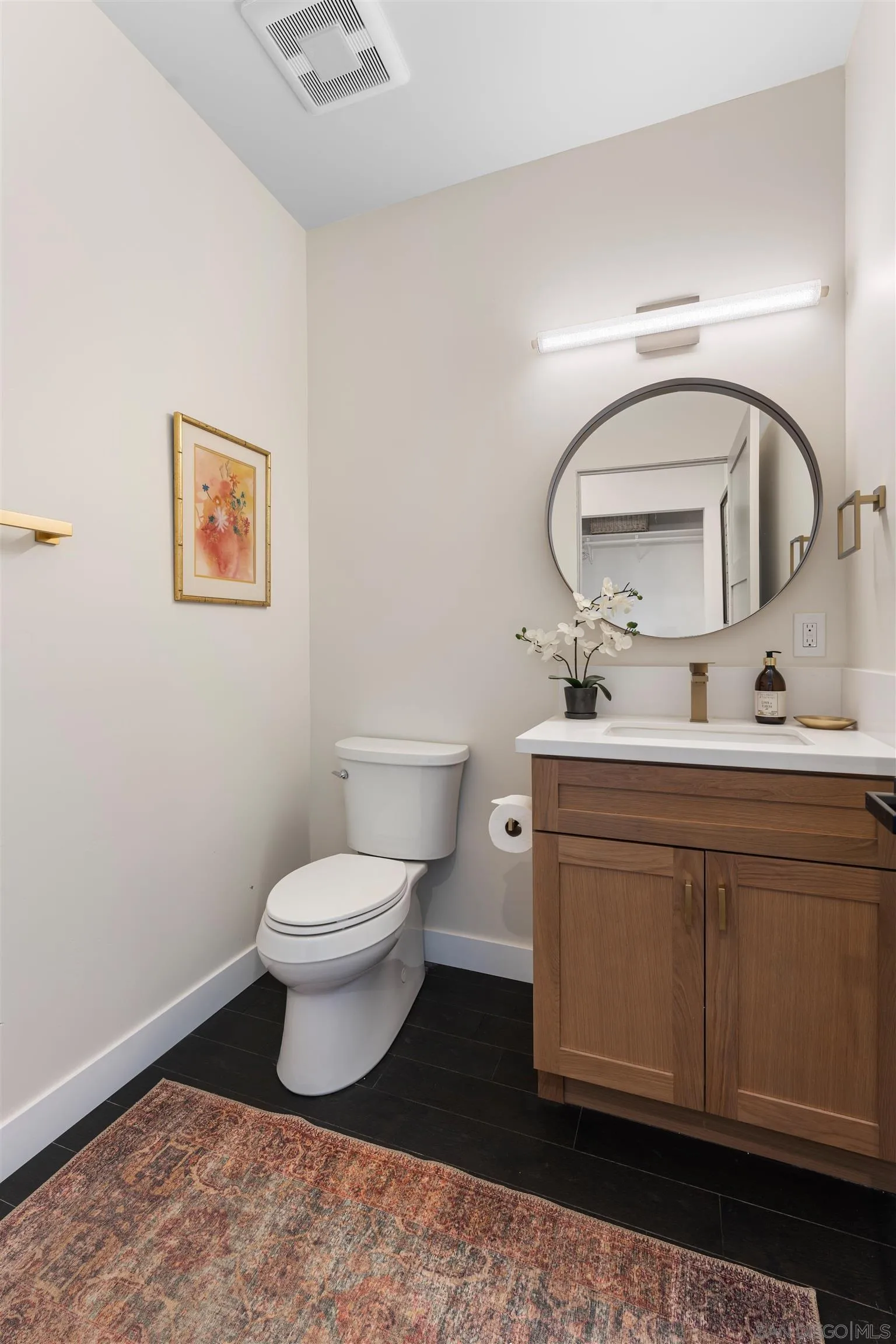 Escondido, California 92025, United States, 5 Bedrooms Bedrooms, ,4 BathroomsBathrooms,Residential,Active,67311