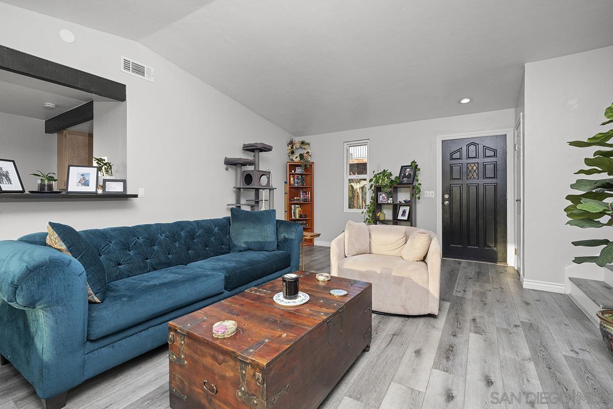 2235 Monaghan Ct