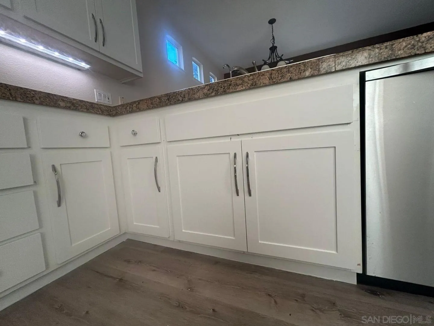 San Diego, California 92126, United States, 4 Bedrooms Bedrooms, ,3 BathroomsBathrooms,Residential,Active,1253