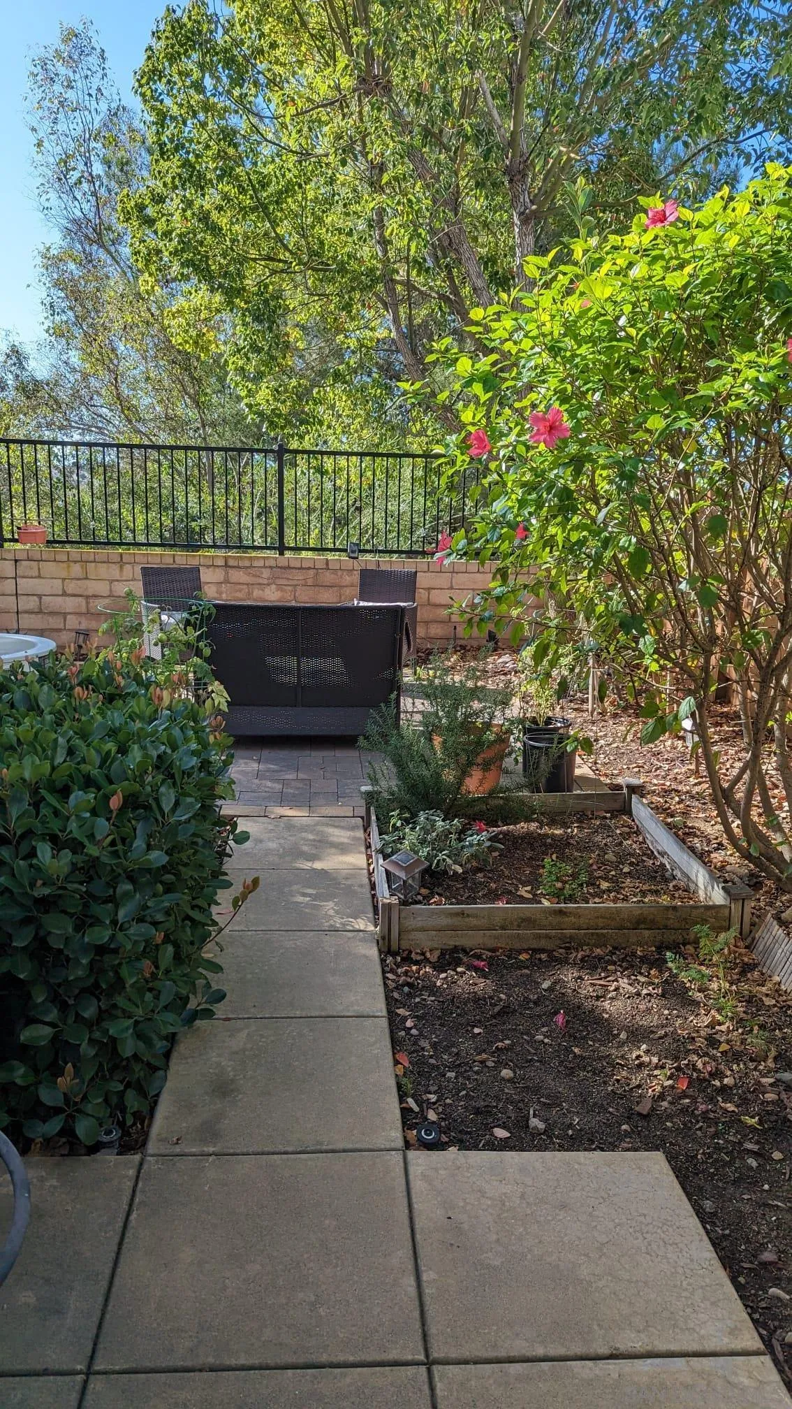 San Diego, California 92126, United States, 4 Bedrooms Bedrooms, ,3 BathroomsBathrooms,Residential,Active,1253