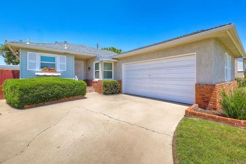 4954  Chaucer Ave San Diego CA 92120