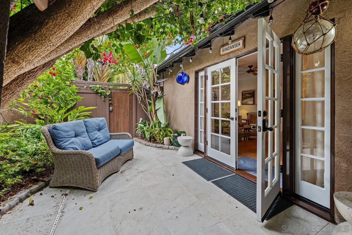 373  Nautilus St