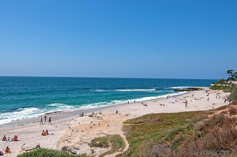 373  Nautilus St La Jolla CA 92037