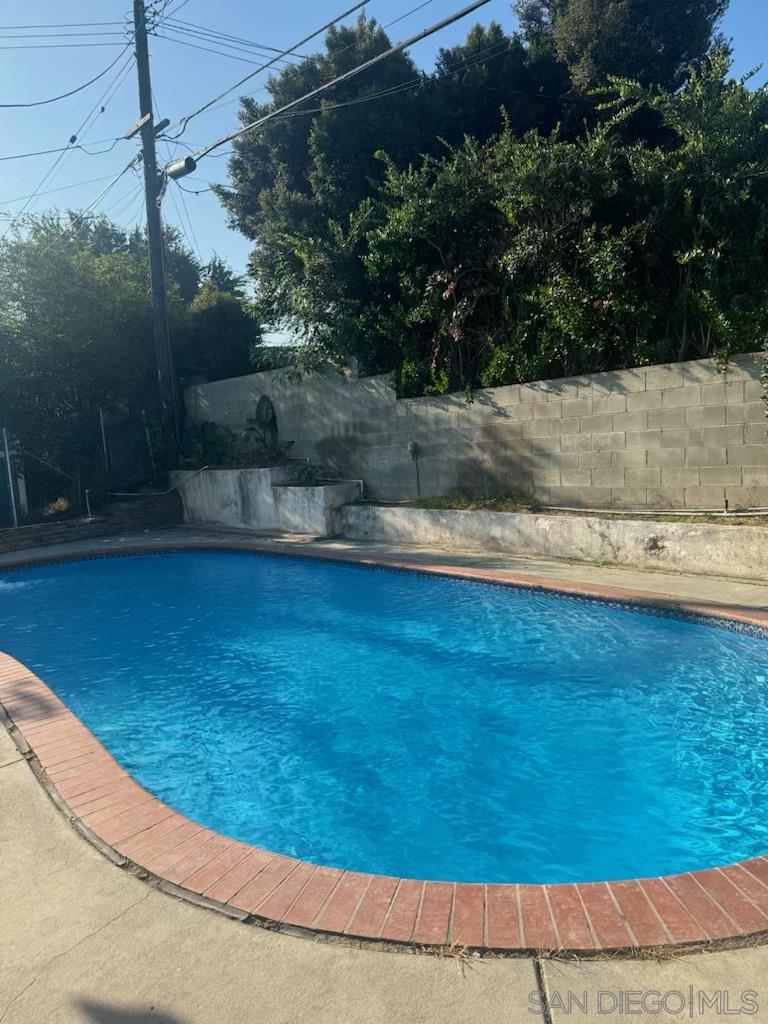 560  Karns Ave