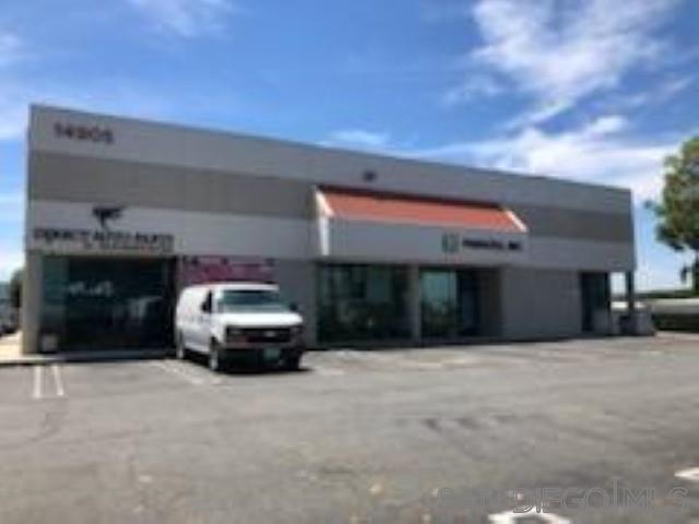 Paramount, California 90723, United States, ,Commercial,Active,64493