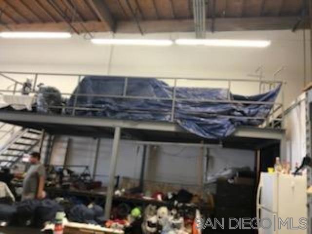 Paramount, California 90723, United States, ,Commercial,Active,64493