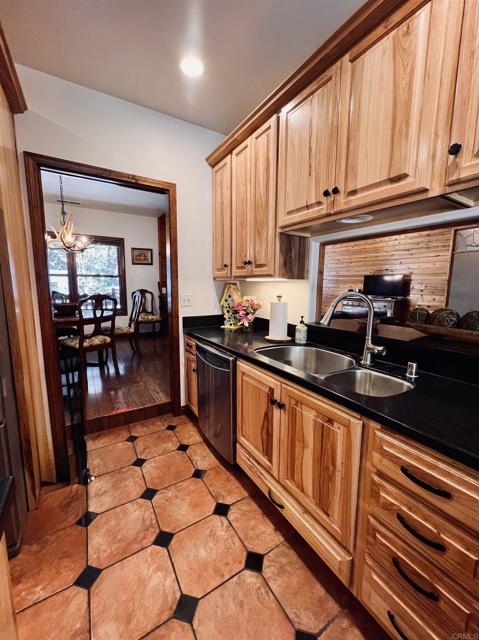 34610 Apache Drive