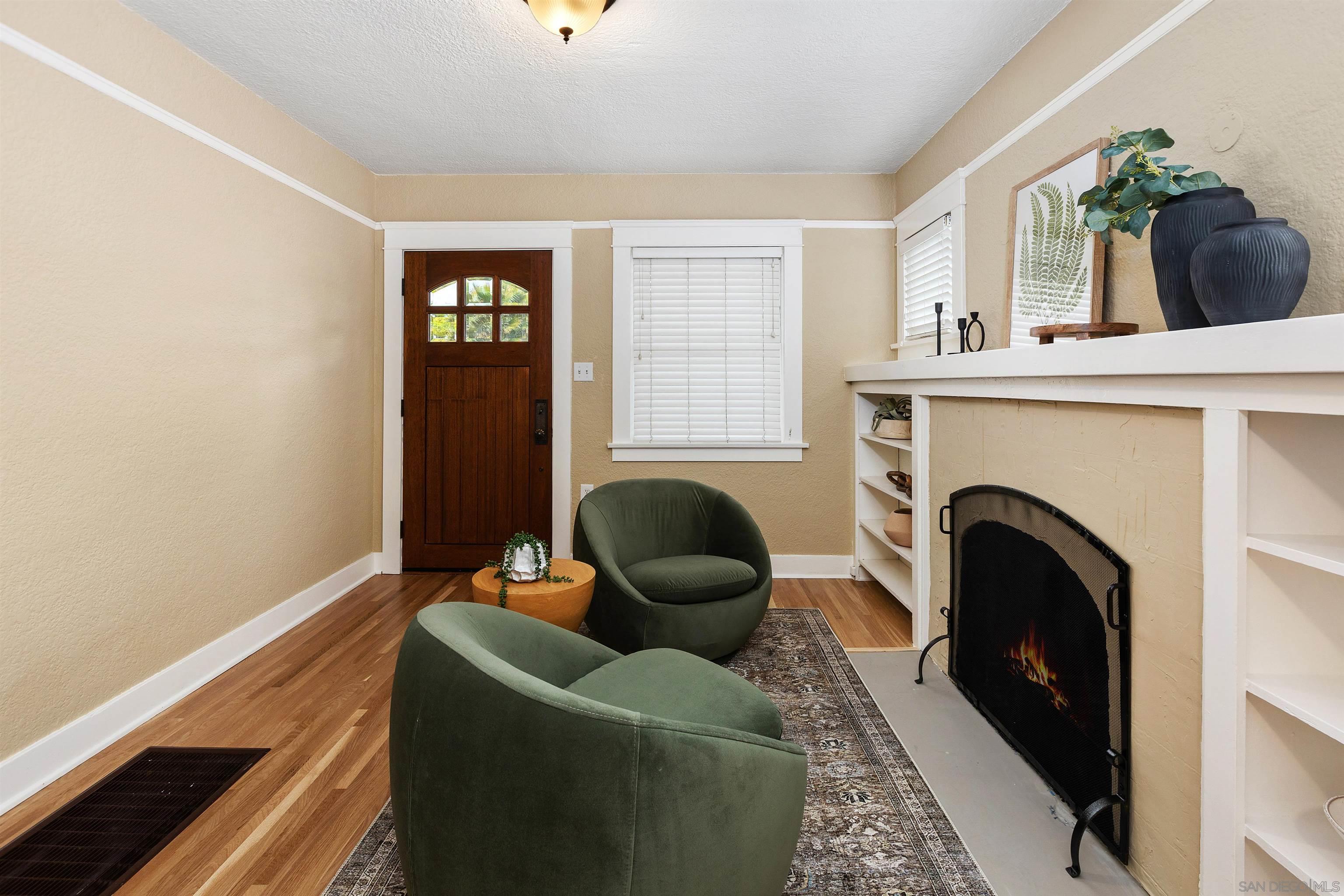 4273 Meade Ave.