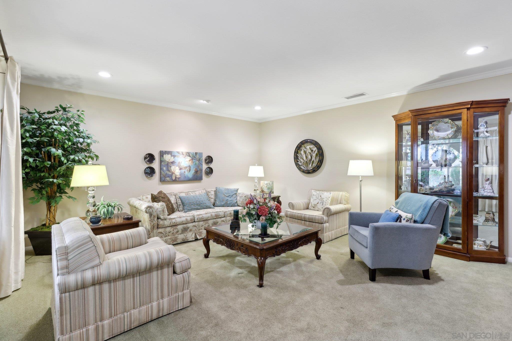 4847 Marguerita Ln