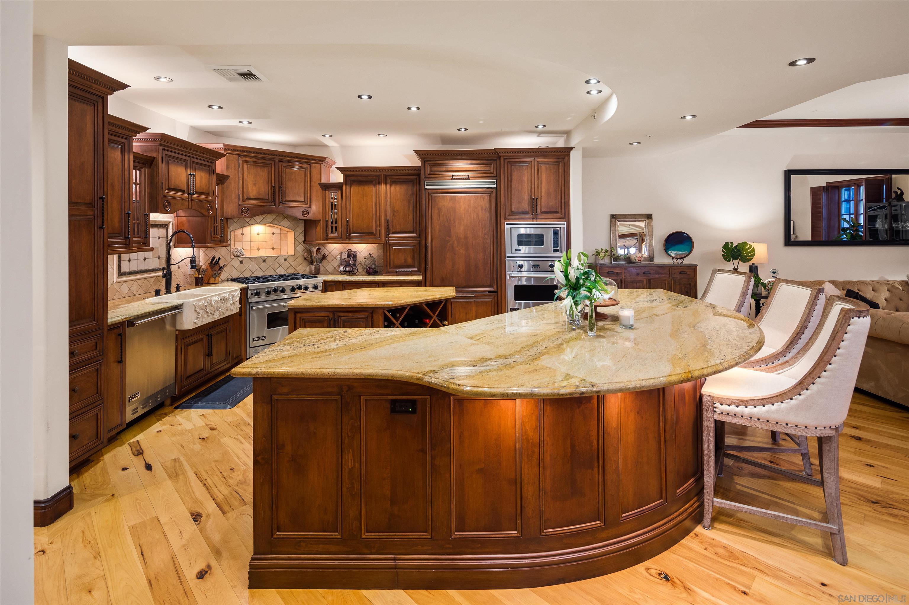 120 C Street #204