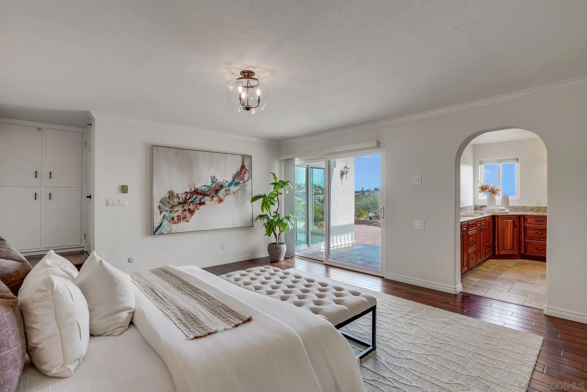 San Diego, California 92120, United States, 4 Bedrooms Bedrooms, ,3 BathroomsBathrooms,Residential,Pending,102624