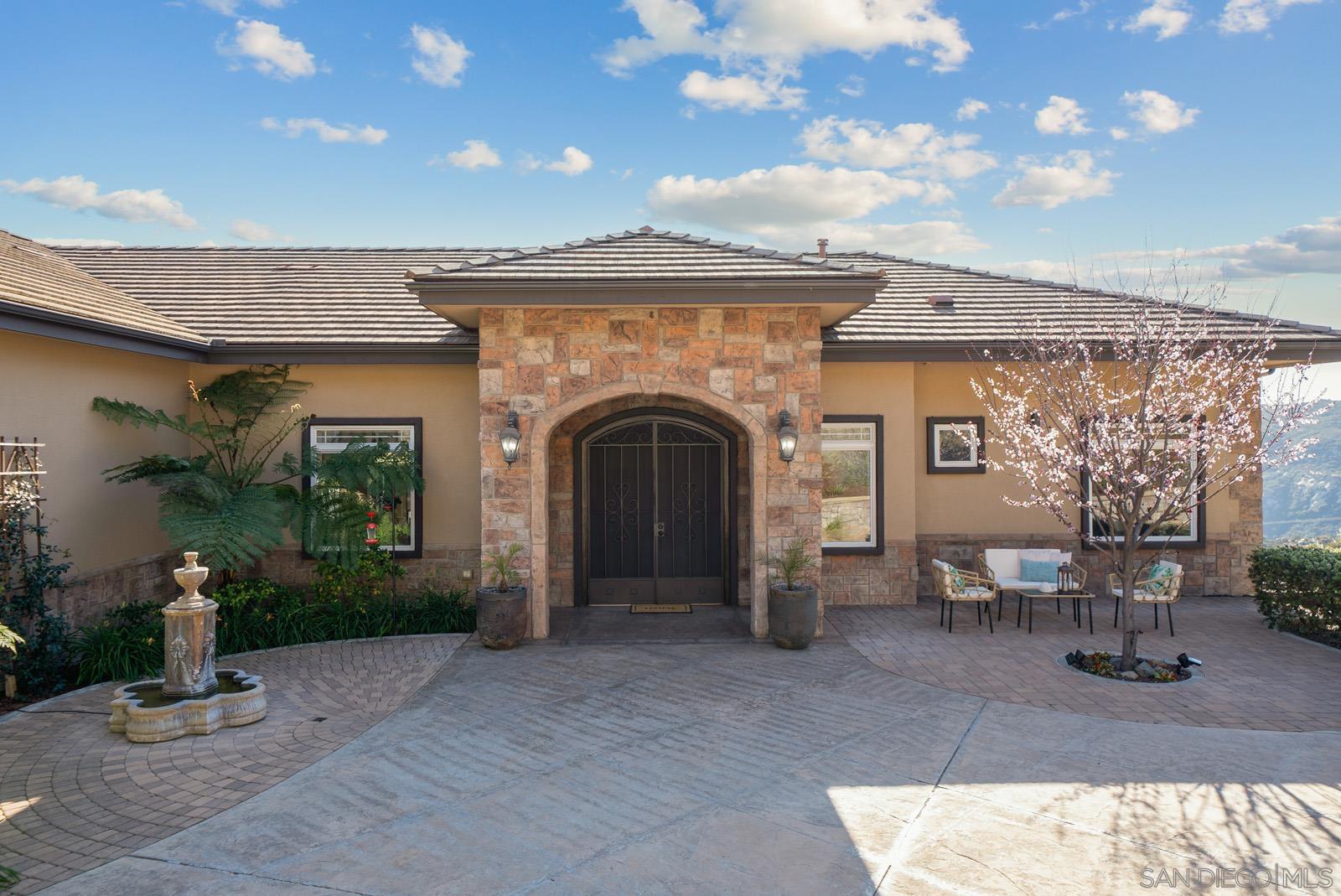13170 Rancho Heights Rd