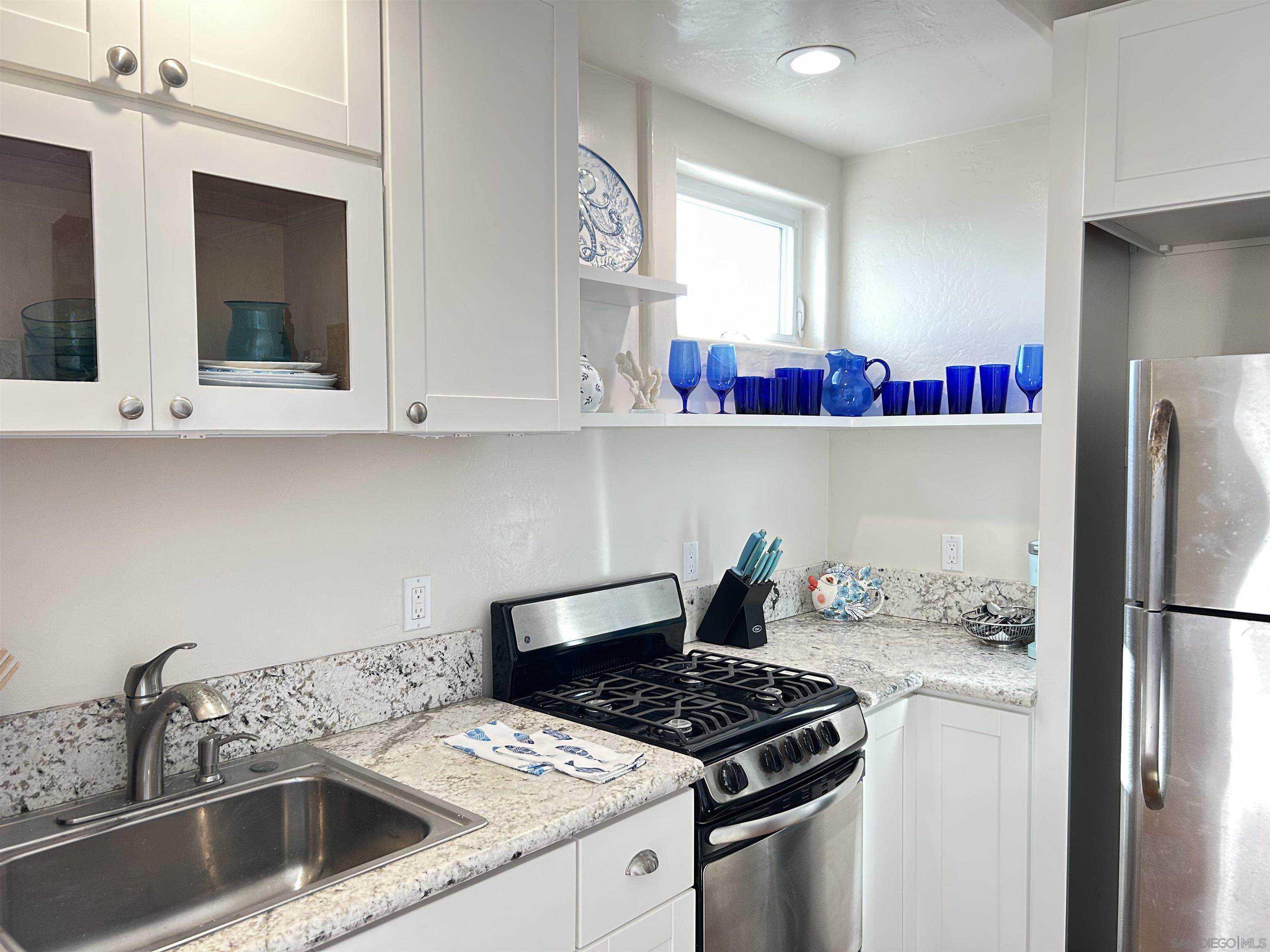 2510 Montgomery B