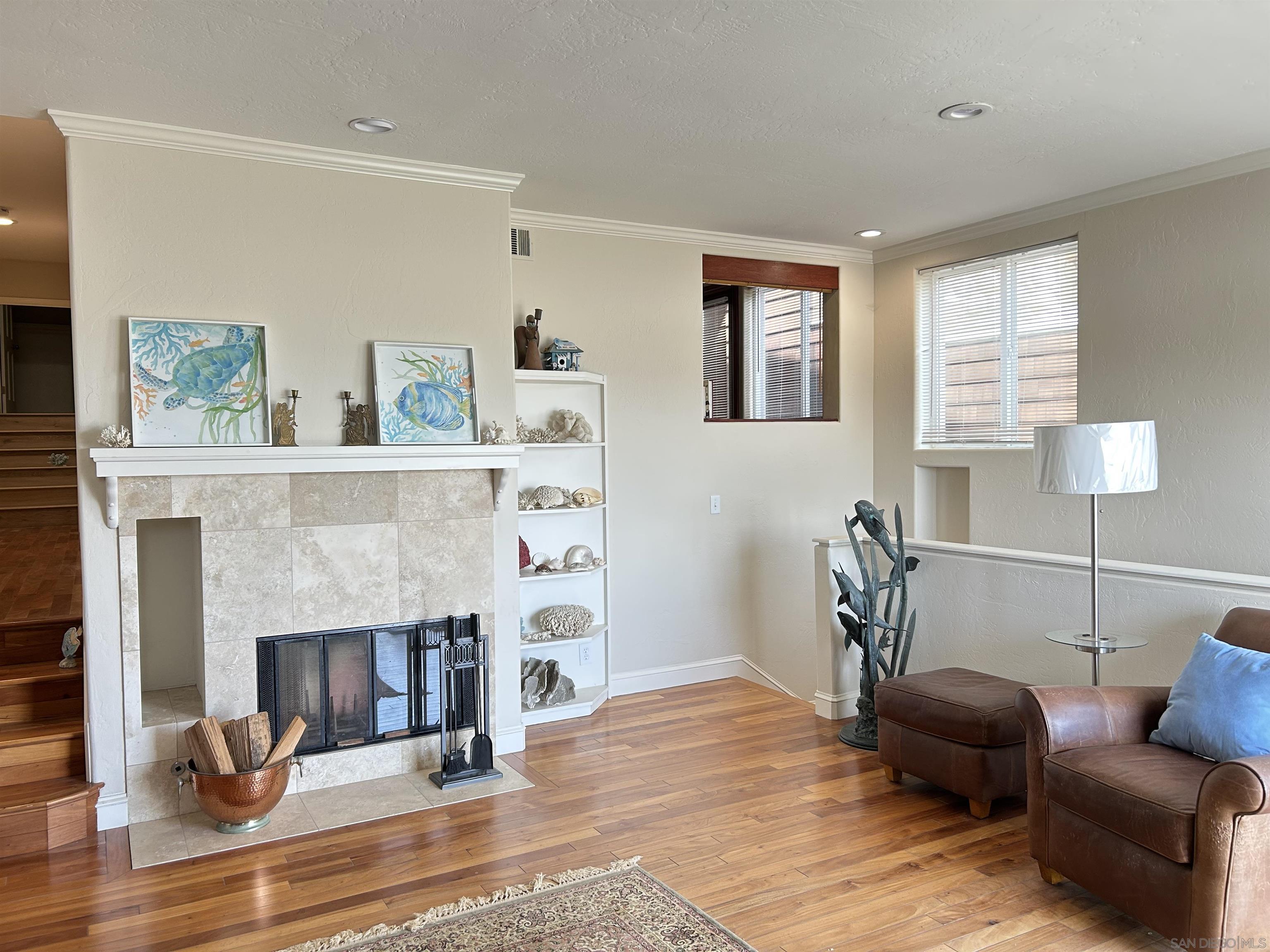 2510 Montgomery B