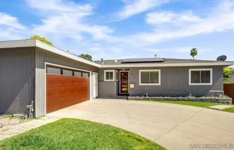 5615 Del Cerro Avenue, San Diego, CA 92120 - #: 250024954