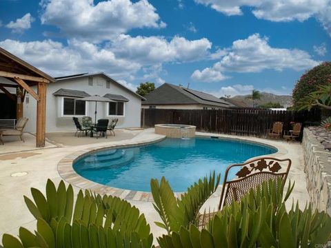 9925 Donner Street Santee CA 92071
