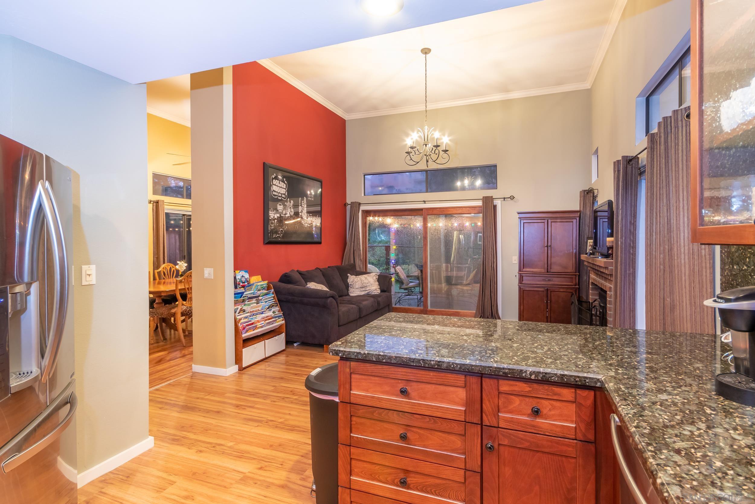 10667 Matinal Cir