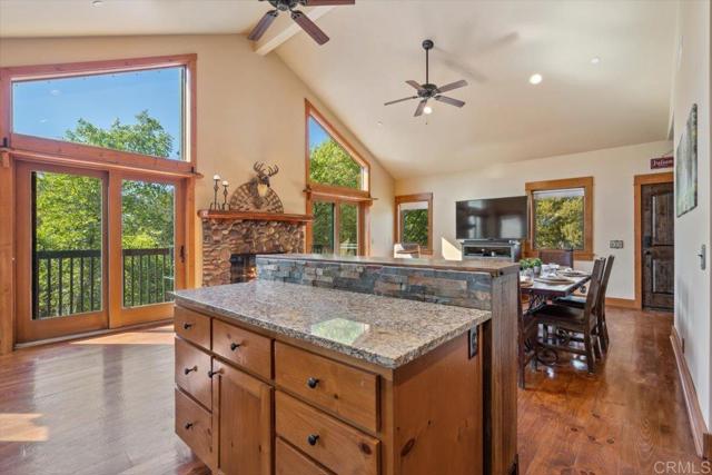 1417 Sunshine Trail